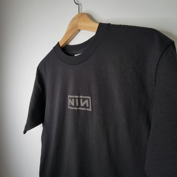 *SOLD* Original Deadstock Y2K Nine Inch Nails Shirt - Picture 3 of 6